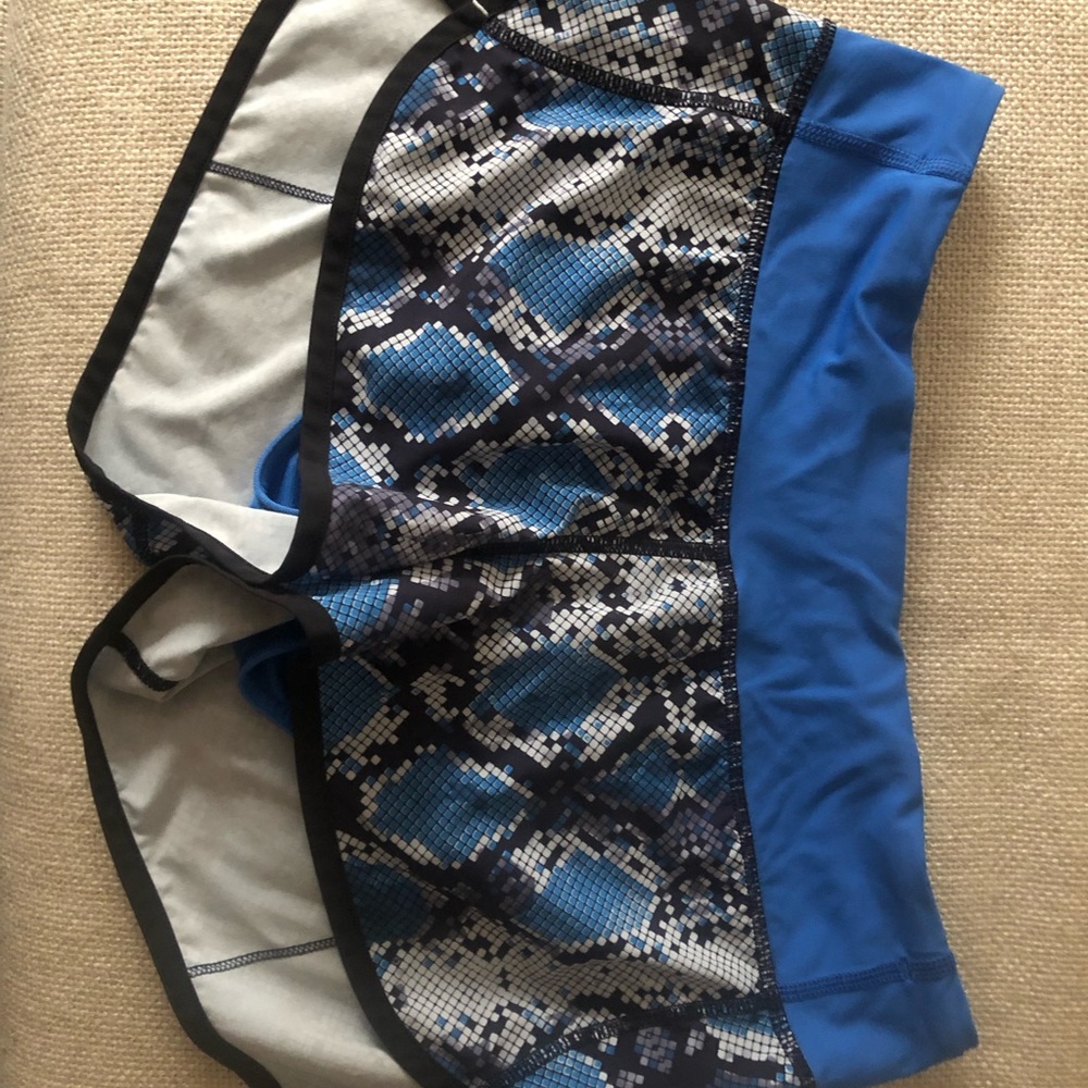 Lululemon speed shorts 2.5 in inseam